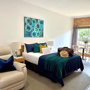 Coastal Waters Motor Inn